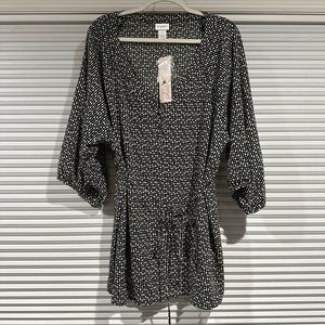 Maternity blouse black with beige oval design